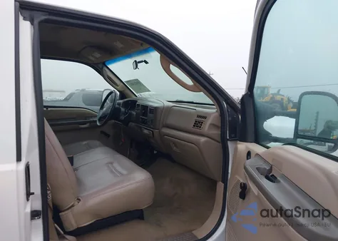 2003 Ford F-250 Lariat/Xl/Xlt from USA, damaged, VIN 1FTNX21F33EB11116